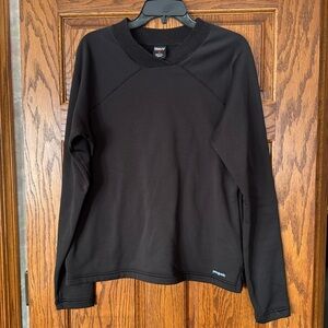 Woman’s Black Fleece Lined Patagonia Top.  Size XL.  Never Warn.